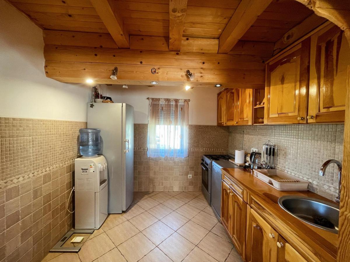 Lightning Apartments Zabljak  Ngoại thất bức ảnh